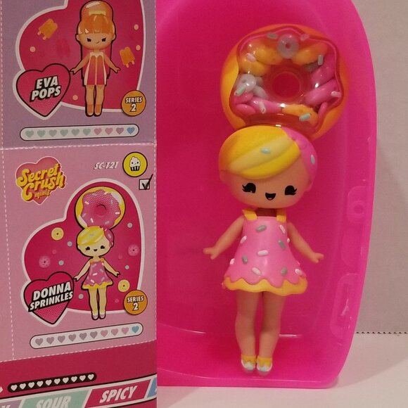Secret Crush Minis Donna Sprinkles Doll, EUC - Picture 6 of 10